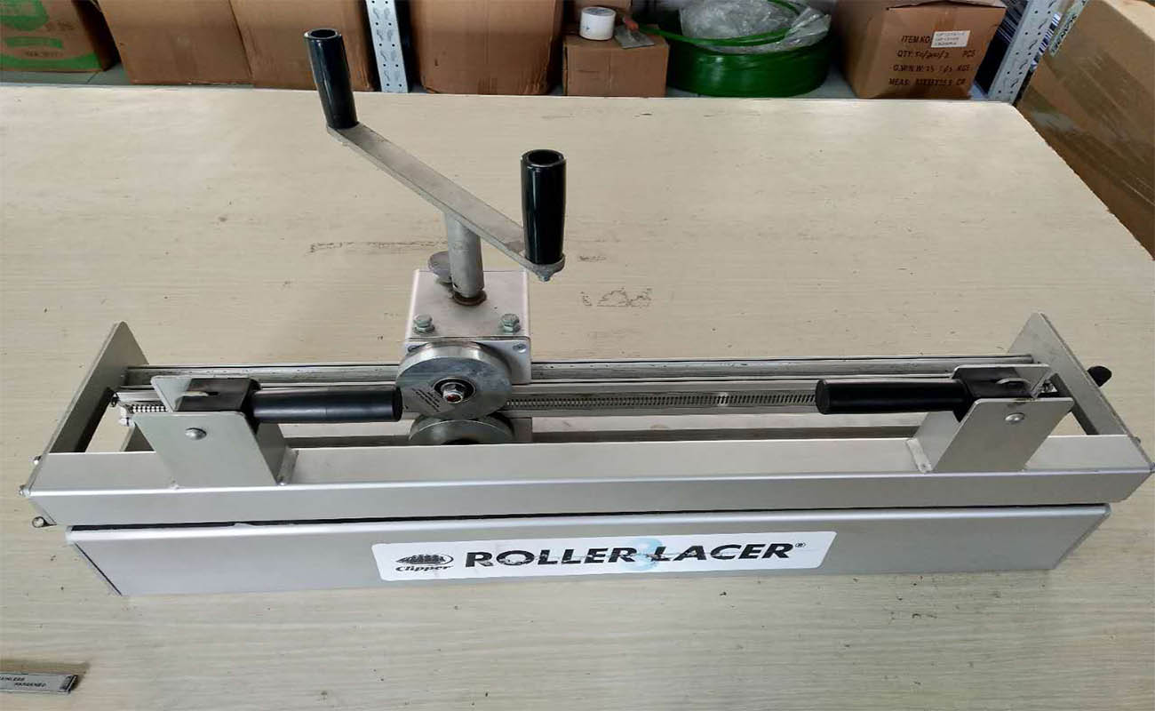 進(jìn)口鋼扣機(jī)